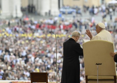 Pope says he hopes for 'reconciled differences' among Christians